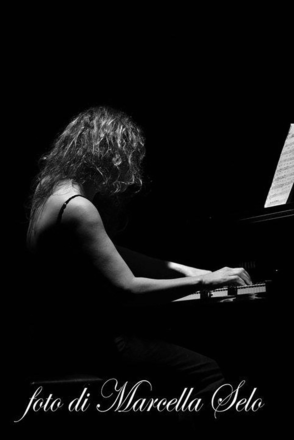 06/04/2013 – Mariella Pandolfi JAZZ TRIO & Luca Signorini violoncello